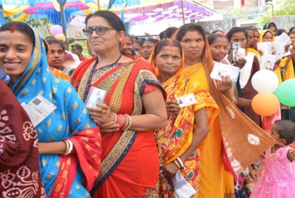 লোকসভার আসন পাওয়া নিয়ে দুই জোটের পাল্টাপাল্টি দাবিতে সরগরম রাজনীতি  

