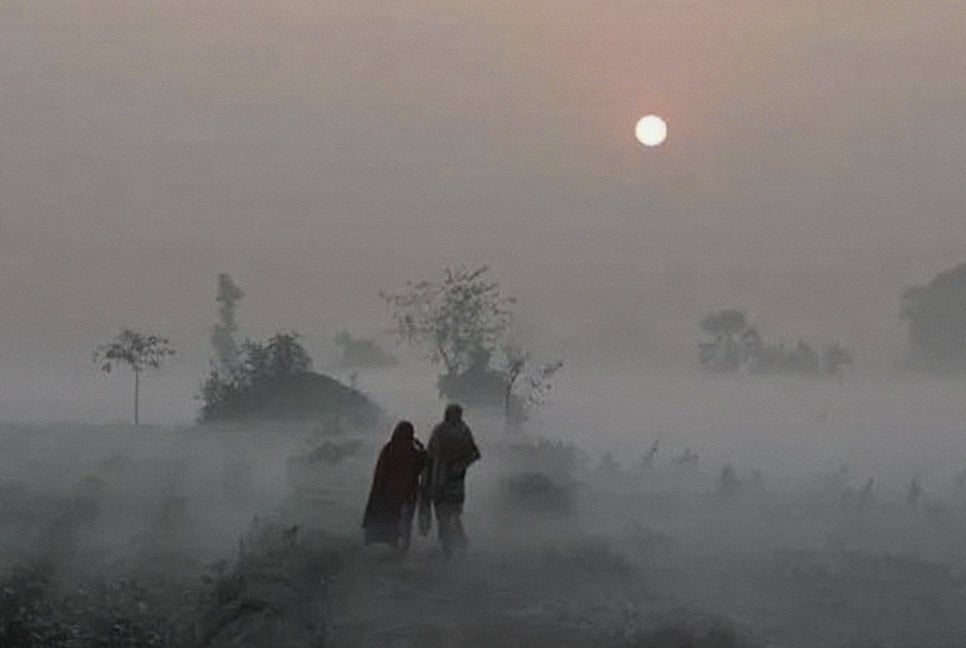 মধ্যরাত থেকে পড়বে ঘন কুয়াশা