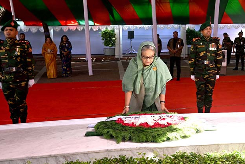 PM pays tributes to Bangabandhu in Tungipara