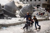 WHO condemns 'abrupt halt' to medical evacuations from Gaza